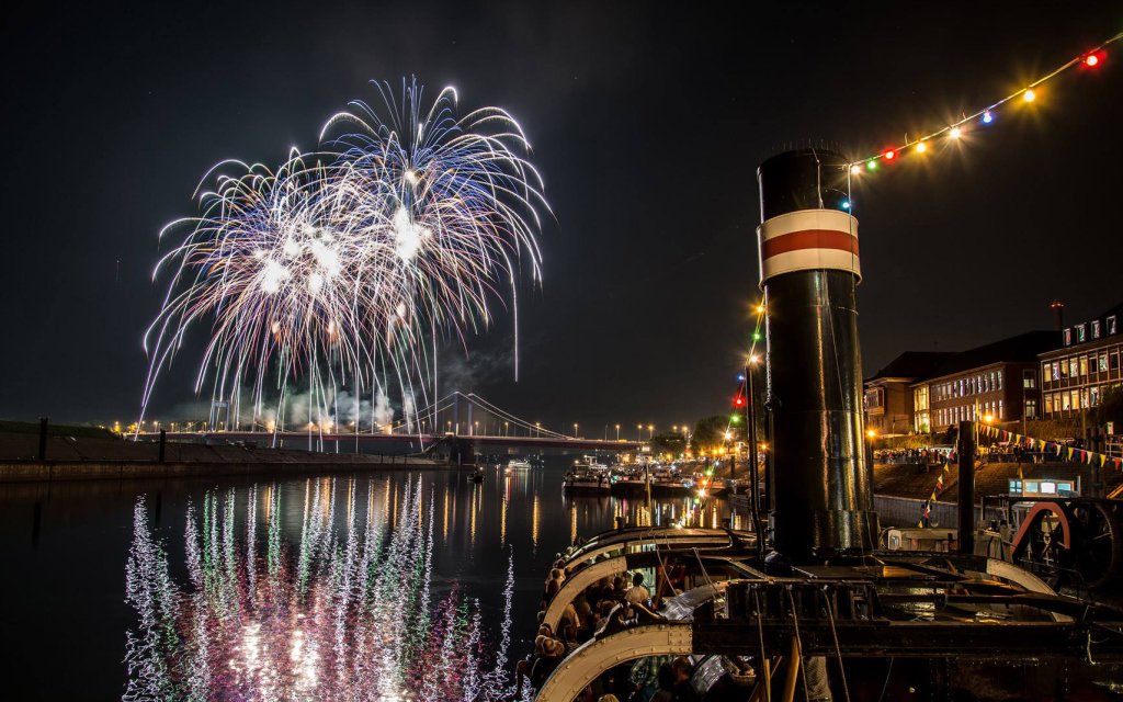 Silvester auf dem Rhein 4 Tage HP + outlet Schiffsfahrt ab 349.-